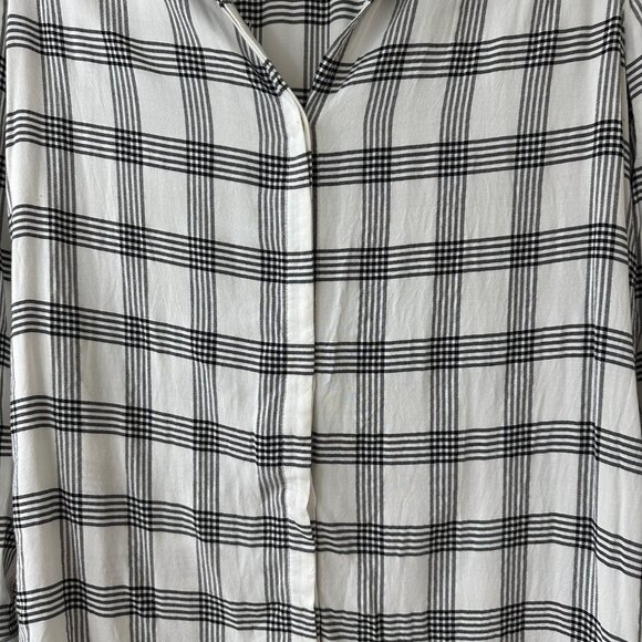 Loft White & Black Plaid Button Up Long-Sleeve Shirt, Size S - Picture 2 of 6